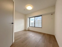 【神奈川県/横浜市金沢区泥亀】パークシティ金沢八景 F棟 洋室