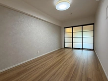 【神奈川県/逗子市小坪】逗子マリーナ厚生用建物 5号棟 洋室