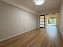 【神奈川県/逗子市小坪】逗子マリーナ厚生用建物 5号棟 洋室