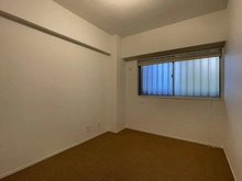 【神奈川県/三浦郡葉山町一色】葉山エコーハイツ 洋室