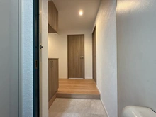 【神奈川県/横浜市金沢区能見台】メガロン能見台 3番館 玄関