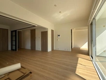 【神奈川県/横浜市金沢区能見台】メガロン能見台 3番館 リビング