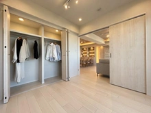 【神奈川県/横浜市金沢区柴町】モアクレストマリンシティ金沢文庫 C棟 洋室