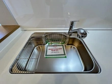 【神奈川県/横浜市金沢区柴町】モアクレストマリンシティ金沢文庫 C棟 キッチン：シンク