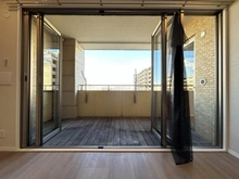 【神奈川県/横浜市金沢区大川】レイディアントシティ横濱 カルティエ1 バルコニー