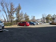 【神奈川県/横浜市港南区野庭町】野庭団地 604-1号棟 駐車場：有料