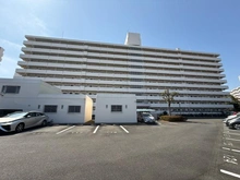 【神奈川県/横浜市港南区野庭町】野庭団地 604-1号棟 外観