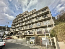 【神奈川県/三浦郡葉山町長柄】ジュネス葉山クレスト 外観