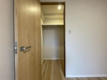 【神奈川県/横須賀市池上】サンクレイドル湘南池上 収納：ウォークインクローゼット