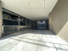 【神奈川県/横須賀市米が浜通】ポレスター横須賀中央 駐車場