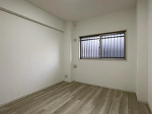 【神奈川県/横浜市金沢区富岡東】リステージ新杉田 洋室