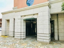 【神奈川県/三浦郡葉山町一色】アデニウム葉山一色 エントランス