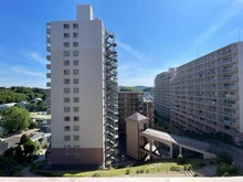 【神奈川県/横須賀市坂本町】プランヴェール横須賀汐入 1号棟 眺望：バルコニーから