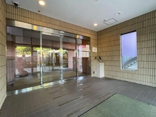 【神奈川県/横須賀市坂本町】プランヴェール横須賀汐入 1号棟 エントランス