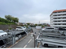 【神奈川県/横須賀市長沢】クリオ湘南長沢 参番館A棟 駐車場