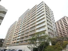 【神奈川県/横浜市金沢区能見台】シティ能見台つどいの街 四番館 外観：中央