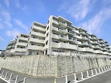 【神奈川県/三浦郡葉山町一色】ライオンズマンション葉山マリンビュー 外観