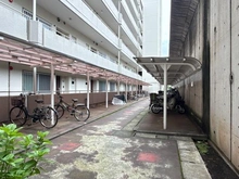 【神奈川県/横浜市港南区芹が谷】上大岡セントラルハイツ A棟 駐輪場
