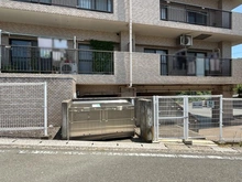 【神奈川県/横浜市港南区上永谷】朝日プラザ上永谷 ゴミ置き場