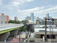 【神奈川県/横浜市港南区丸山台】プライム丸山台第5 眺望：南側バルコニーから