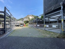 【神奈川県/横須賀市秋谷】グランシティユーロリゾート西海岸通り 駐車場：「大規模修繕中」