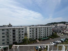 【神奈川県/横須賀市グリーンハイツ】湘南長沢グリーンハイツ 1-1棟 バルコニー