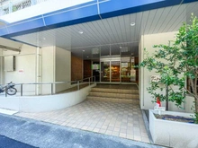【神奈川県/横浜市磯子区森】ヴェルドミール磯子 エントランス