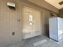 【神奈川県/横須賀市平成町】シー・パークス ザ・ウイングフォート ゴミ置場