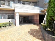 【神奈川県/横浜市金沢区六浦】パティオ金沢南 アプローチ