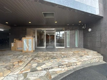 【神奈川県/横浜市港南区笹下】ジェイパークヴィラ横濱 エントランス