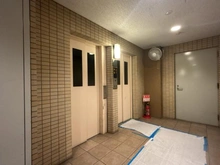 【神奈川県/横浜市港南区笹下】ジェイパークヴィラ横濱 共用部：エレベーターホール