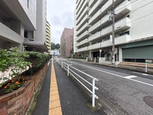 【神奈川県/横浜市磯子区森】第1磯子ハイツ 前面道路