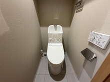 【神奈川県/横浜市金沢区西柴】アルコープ金沢 B棟 トイレ