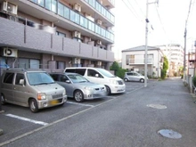 【神奈川県/横浜市磯子区磯子】ナイスアーバン磯子 駐車場