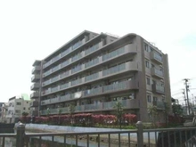 【神奈川県/横浜市金沢区六浦】D’レスティア金沢八景アクオ エントランス