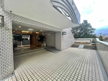 【神奈川県/横浜市金沢区六浦】グローリア初穂湘南六浦 エントランス