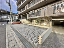 【神奈川県/三浦郡葉山町長柄】ジュネス葉山クレスト 駐車場