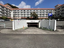 【神奈川県/逗子市小坪】逗子マリーナ 7号棟 駐車場
