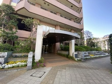 【神奈川県/横須賀市西逸見町】ウェルシティ横須賀天空の街 エントランス