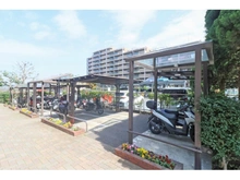【神奈川県/横浜市金沢区六浦南】エステシティ湘南六浦 参番館 バイク置場