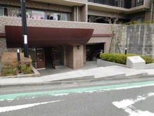 【神奈川県/横浜市金沢区釜利谷西】ラディエンス金沢文庫 壱番館 エントランス