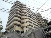 【神奈川県/横須賀市東逸見町】クリオ横須賀逸見 壱番館 外観