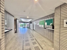 【神奈川県/横浜市港南区芹が谷】ワコーレ上大岡 エントランス