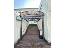 【神奈川県/三浦郡葉山町一色】ジュネス葉山一色ガーデン エントランス