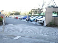 【神奈川県/鎌倉市岡本】ラシェール鎌倉岡本ハイライズ 駐車場