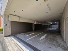 【神奈川県/三浦郡葉山町堀内】フォルム葉山 駐車場