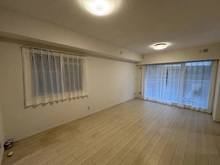 【神奈川県/横浜市栄区飯島町】リリファ本郷台 リビング