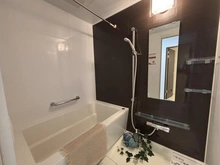 【神奈川県/横浜市栄区飯島町】リリファ本郷台 浴室