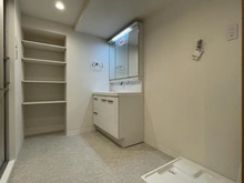 【神奈川県/鎌倉市植木】東急ドエルアルス鎌倉植木B棟 洗面所