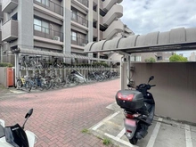 【神奈川県/茅ヶ崎市本村】レクセルマンション茅ヶ崎 バイク置場